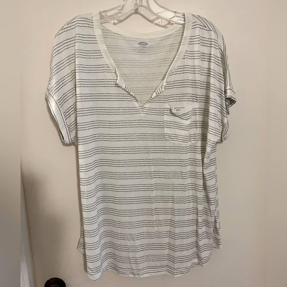 Old Navy striped tshirt, size xL